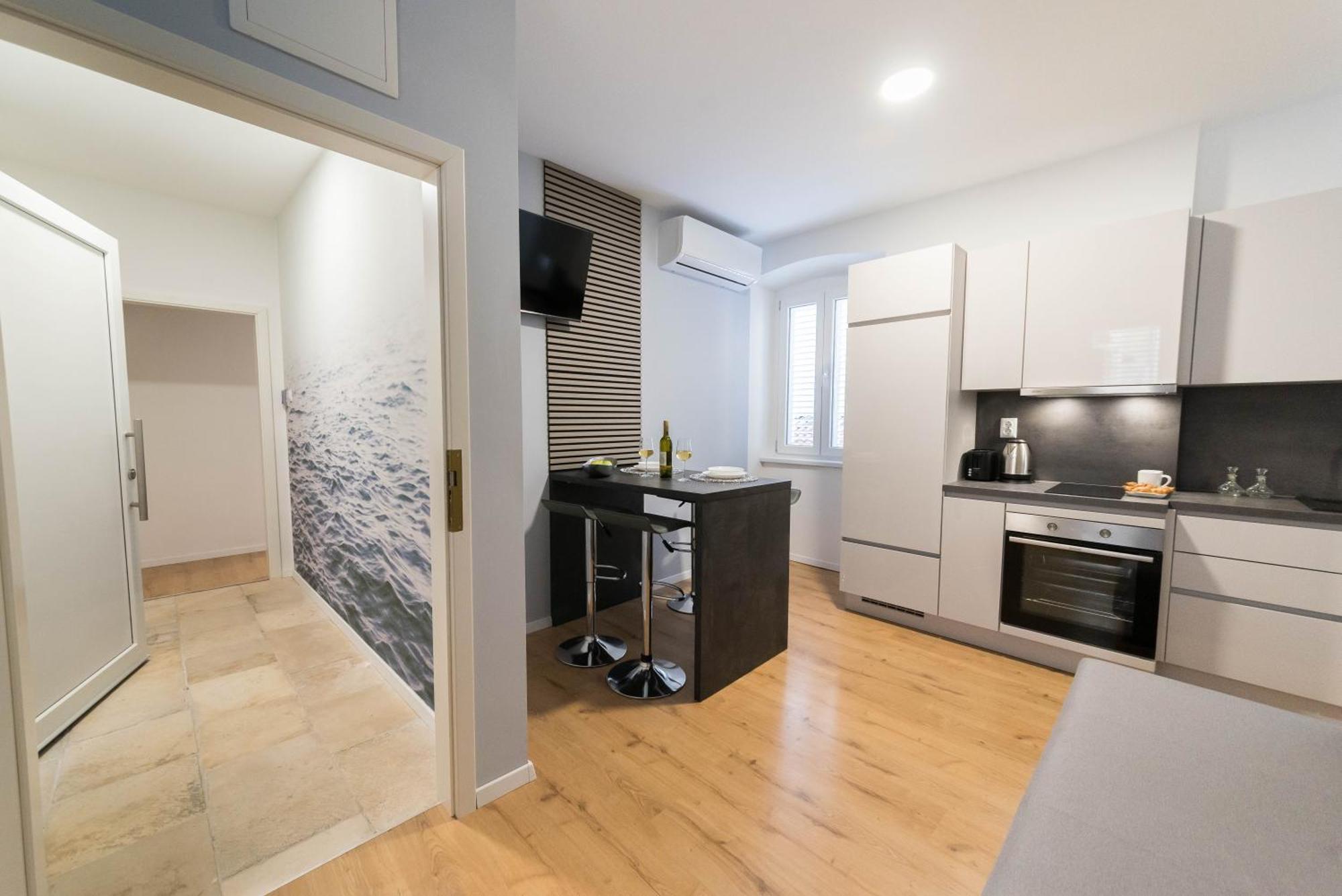 Poluotok 1 Apartment Zadar